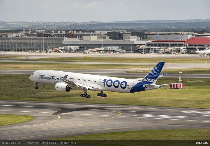 The-A350-1000-wont-need-extra-fuel-tanks-to-make-it-to-8700nm.-Image-Airbus