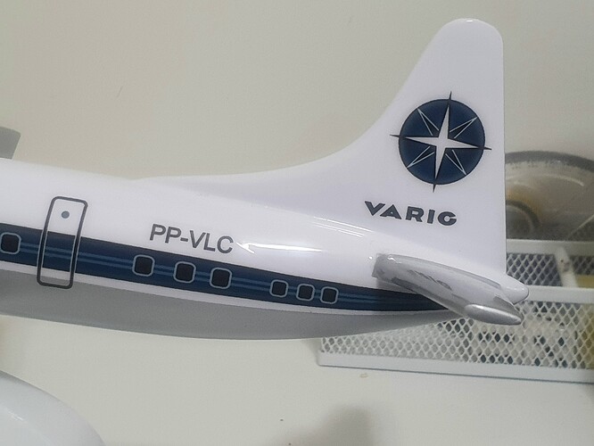 16287962471893416415589120945017