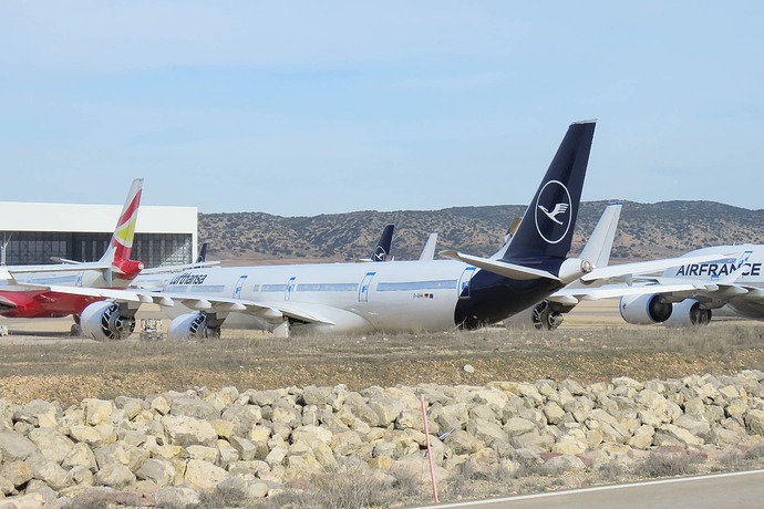 Lufthansa - A346 - D-AIHH