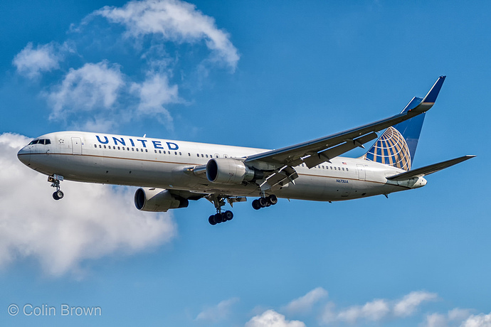 aircraft-boeing-767-300-registration-N673UA-cb61b7da9b_b