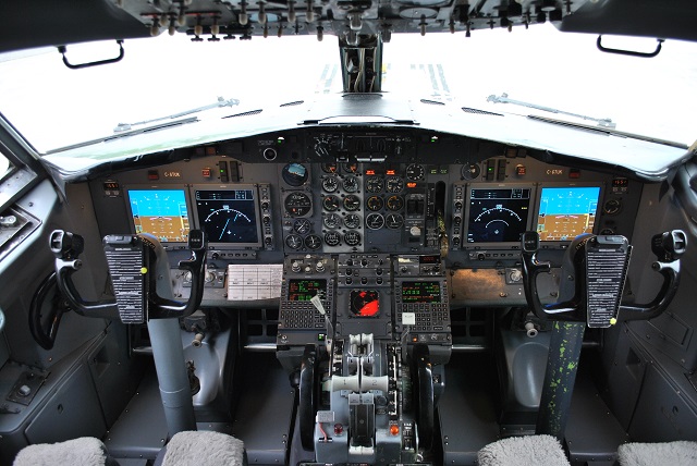 nolinor-737-200-cockpit-upgrade-640px_73976